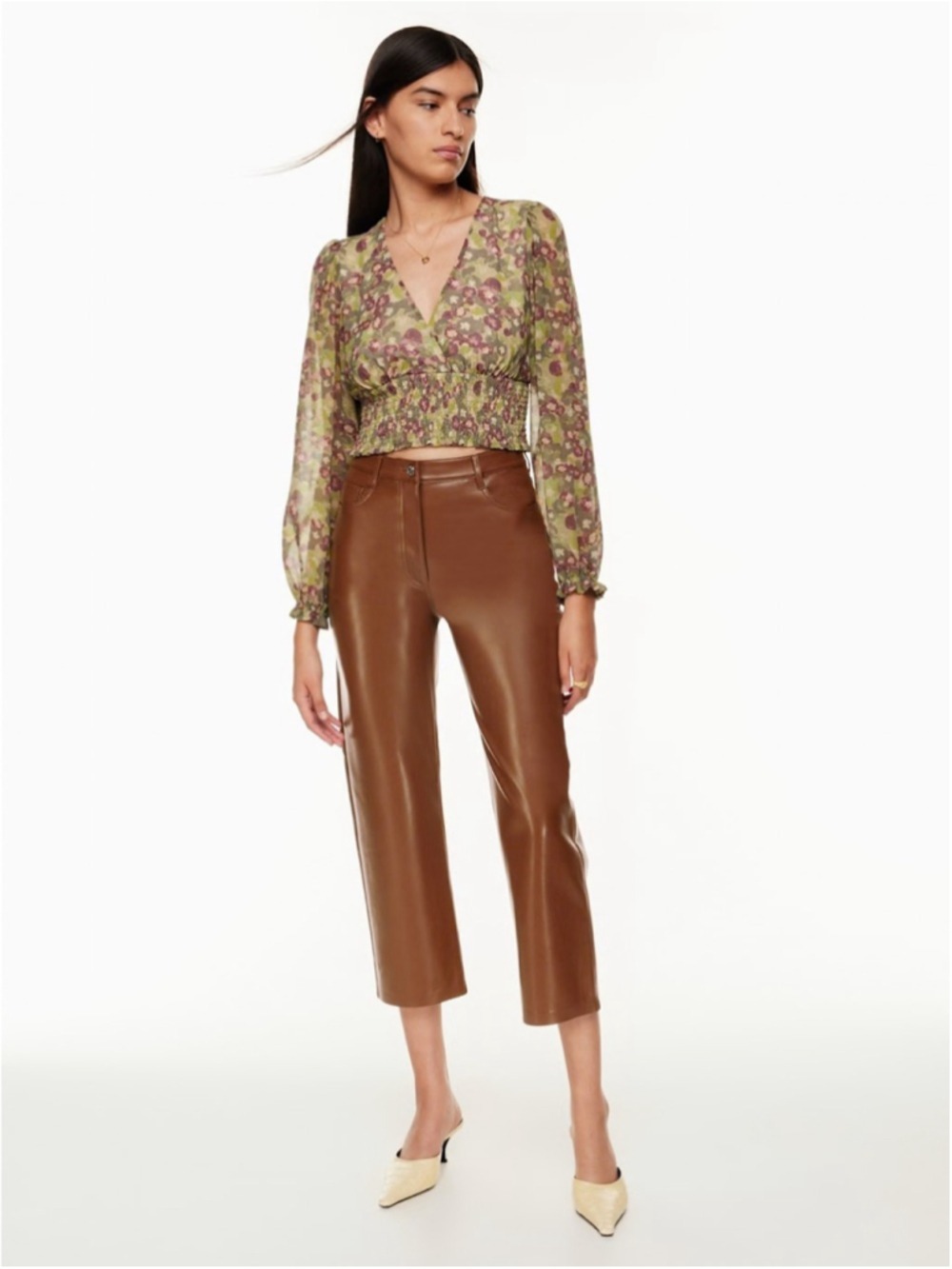 Aritzia The Melina Cropped Pant in Cognac Size 2 - Picture 2 of 15